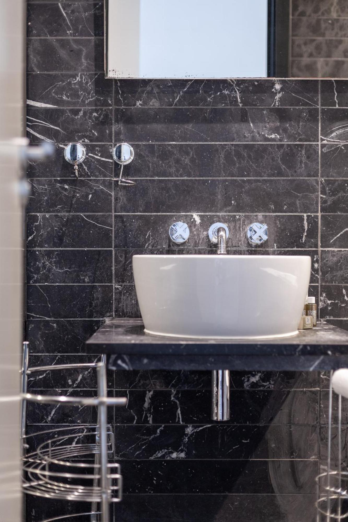 Deluxe Holborn Two Bedroom Apartment London Ngoại thất bức ảnh