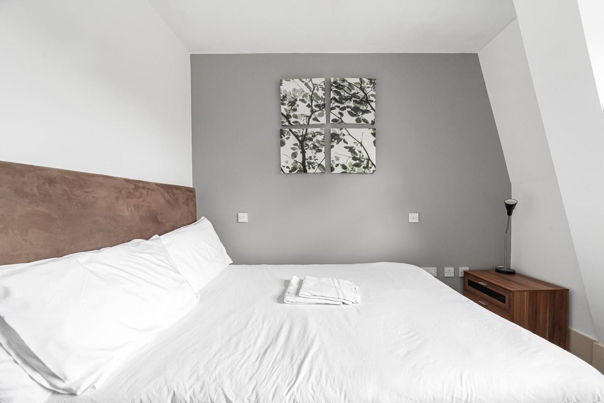 Deluxe Holborn Two Bedroom Apartment London Ngoại thất bức ảnh