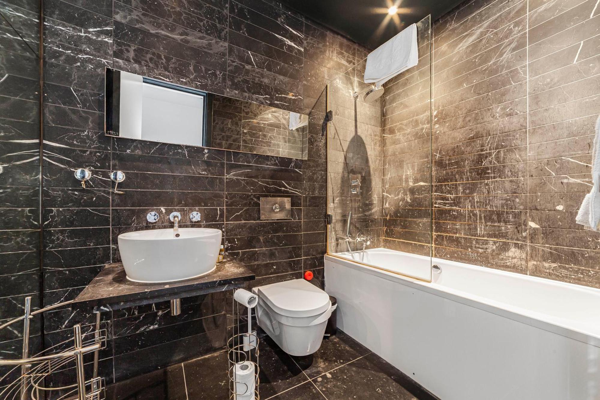 Deluxe Holborn Two Bedroom Apartment London Ngoại thất bức ảnh